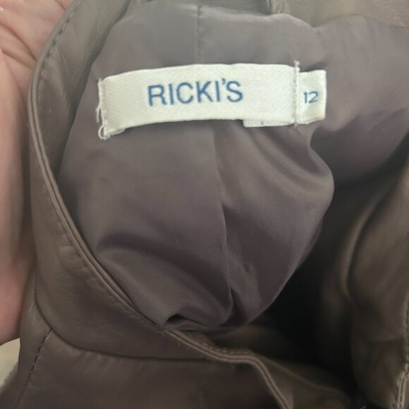 Ricki’s Dark Taupe Vegan Leather Moto Jacket Sz 12 Biker Fitted Lined Zip Pocket - Picture 4 of 5